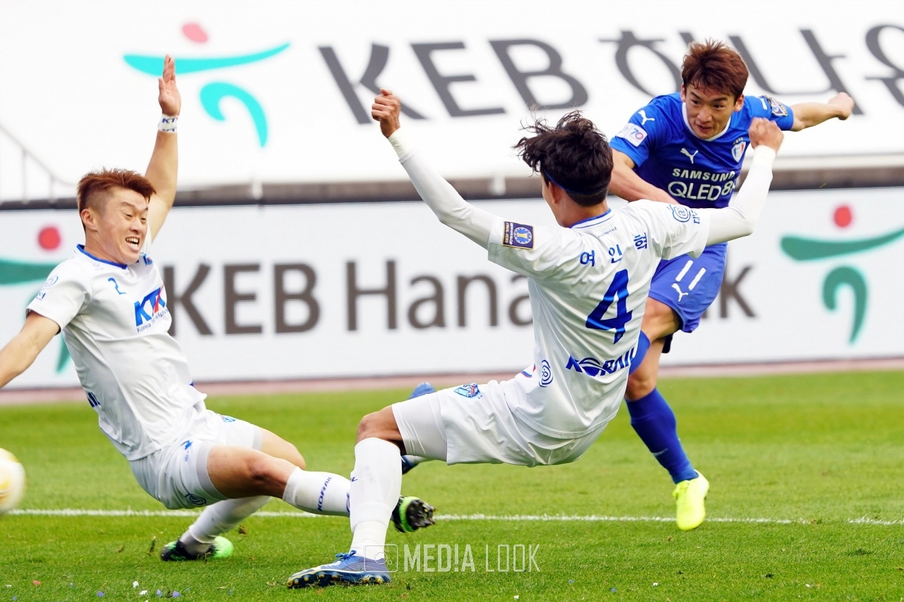 수원삼성은 기세를 몰아 김민우의 추가 득점으로 3-0으로 크게 앞서기 시작했다.