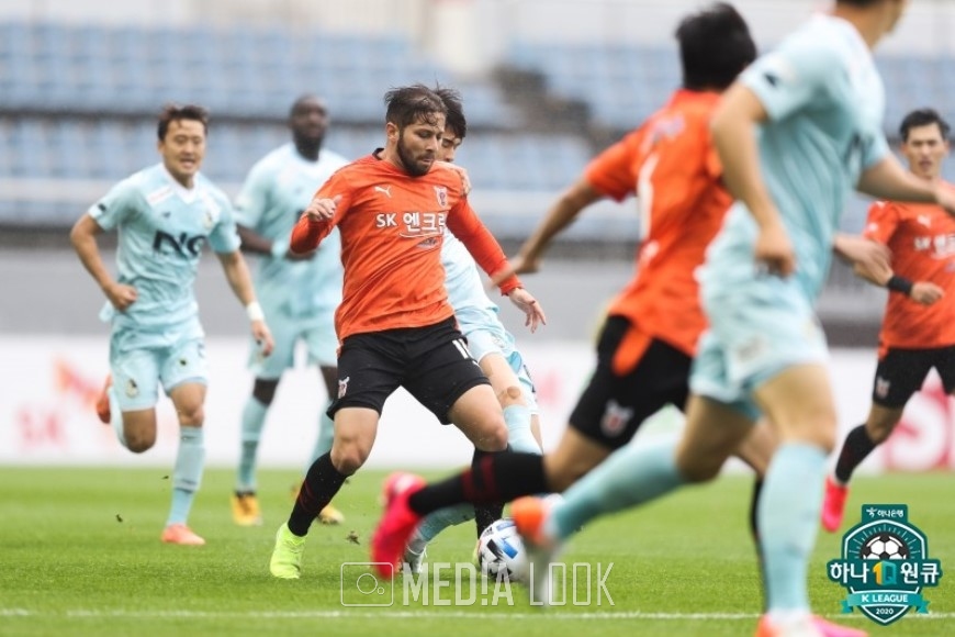 인천으로 임대이적한 아길라르 사진: 한국프로축구연맹